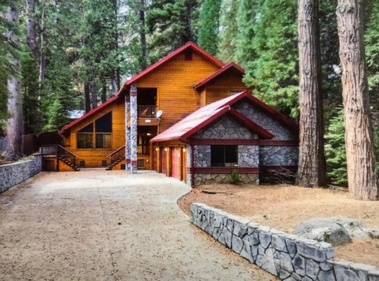 Rock Front Lodge Fish Camp Exterior foto
